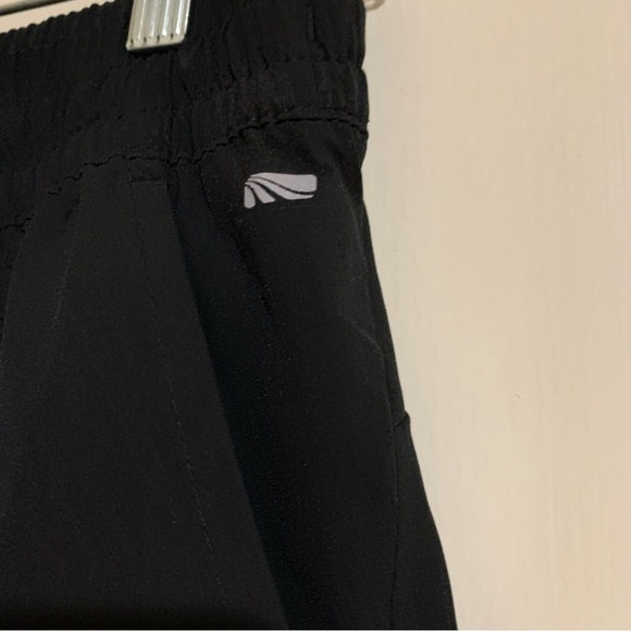 Marika Athletic Wear Drawstring Black Shorts with Pockets. Size Small - Picture 7 of 8